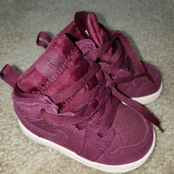 Nike Other - Size 4 (toddlers) Nike Other - Size 4 (toddlers)